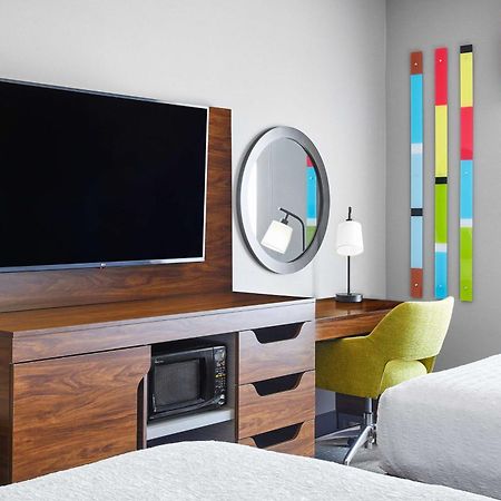 Hampton Inn & Suites Ridgecrest Buitenkant foto