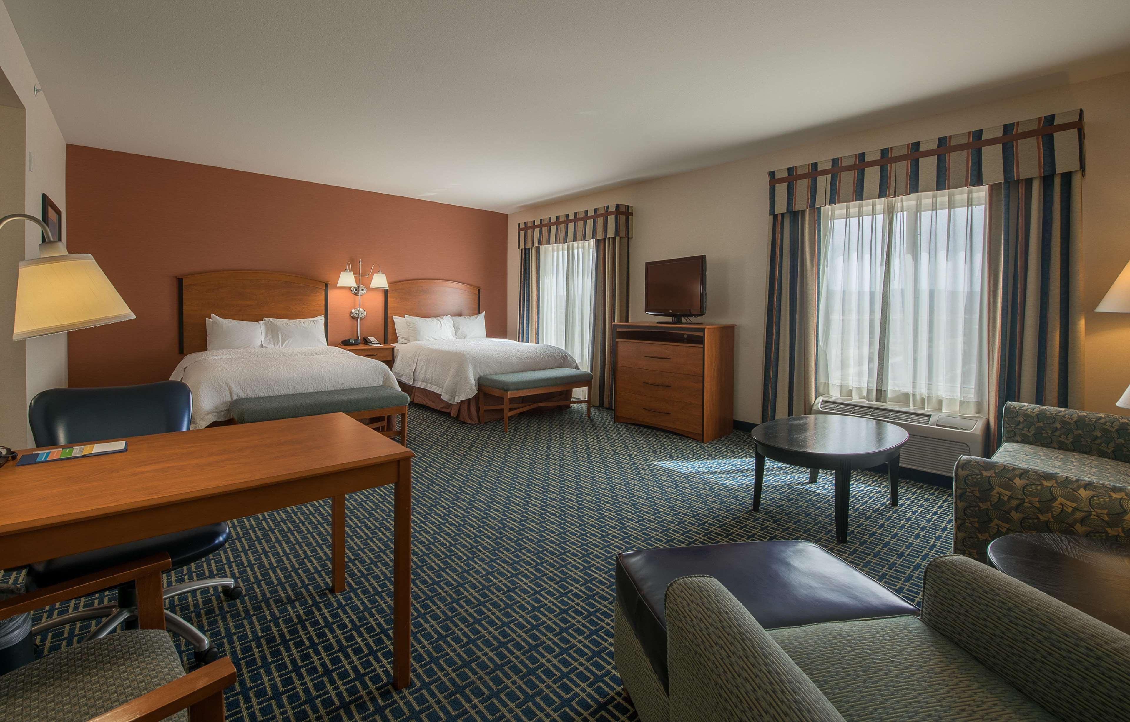 Hampton Inn & Suites Ridgecrest Buitenkant foto