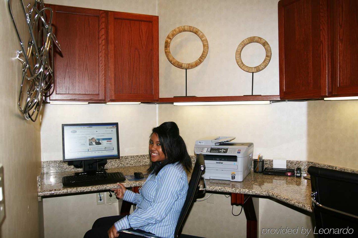 Hampton Inn & Suites Ridgecrest Faciliteiten foto