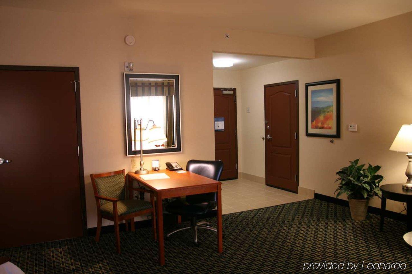 Hampton Inn & Suites Ridgecrest Kamer foto